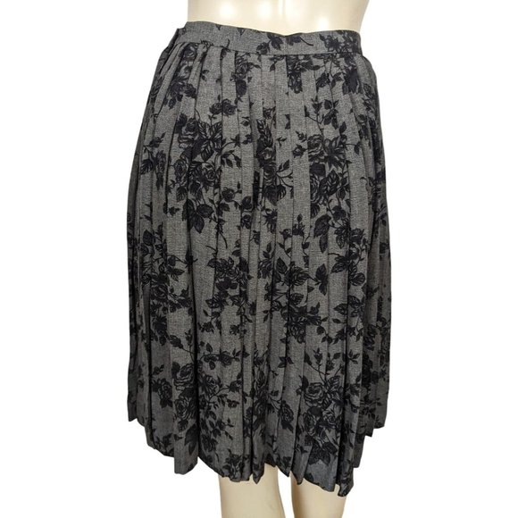 Vintage JOSEPHINE CHAUS petite black gray floral pleated skirt size 6 - Picture 2 of 5